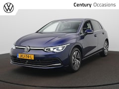Volkswagen Golf - 1.4 eHybrid Style Navigatie - Automaat - Camera - Sportstoelen