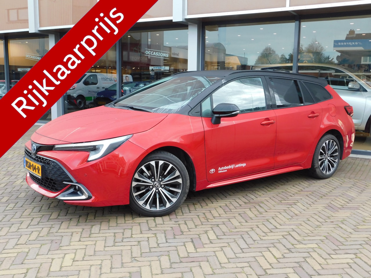 Toyota Corolla Touring Sports - Hybrid 140 Dynamic - AutoWereld.nl