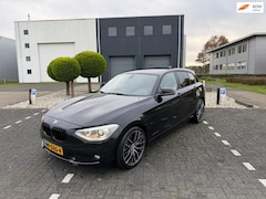 BMW 1-serie - 118i Business Airco 2011