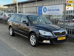 Skoda Octavia Combi - 1.2 TSI Elegance | Airco | Cruise | Trekhaak
