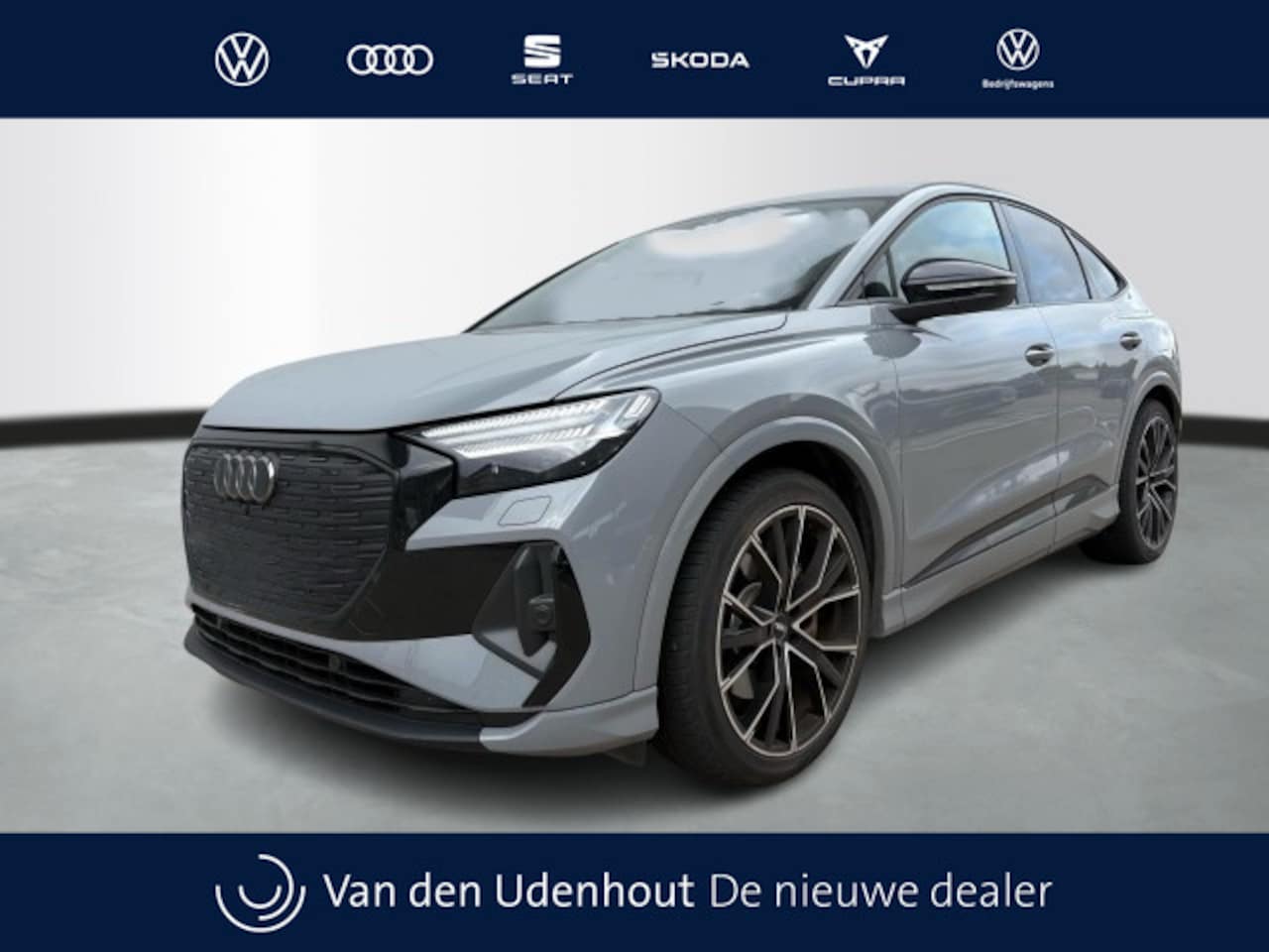Audi Q4 Sportback e-tron - 40 204Pk S edition 77 kWh / Matrix LED / Stoelverwarming / Camera / PDC V+A - AutoWereld.nl