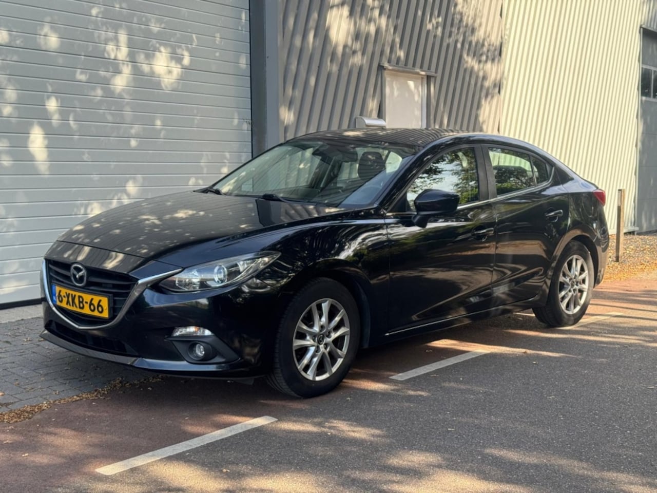 Mazda 3 - SkyActiv-G 2.0 120 TS - AutoWereld.nl