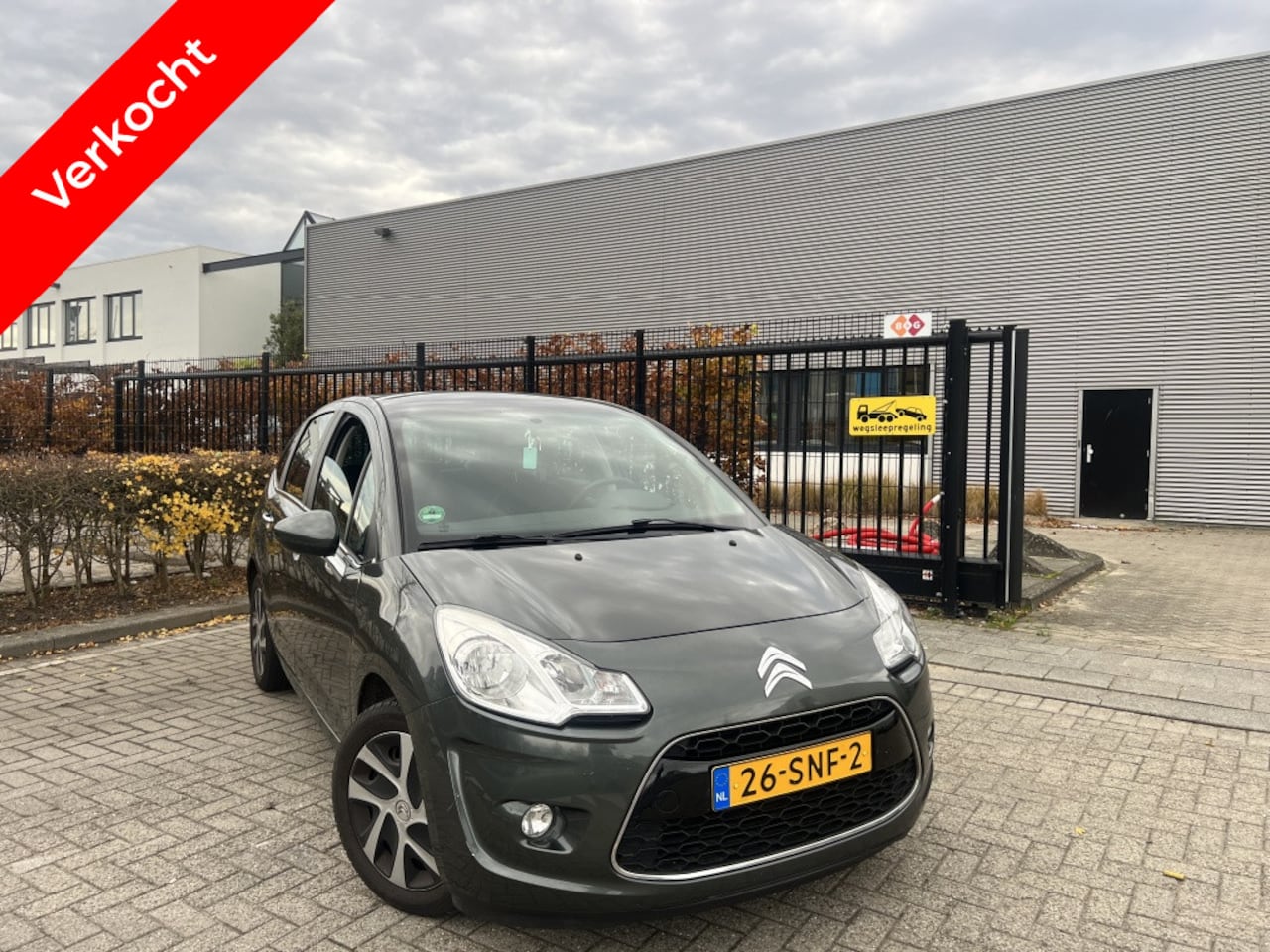 Citroën C3 - 1.6 e-HDi cruisevontrol Clima Panoramadak - AutoWereld.nl
