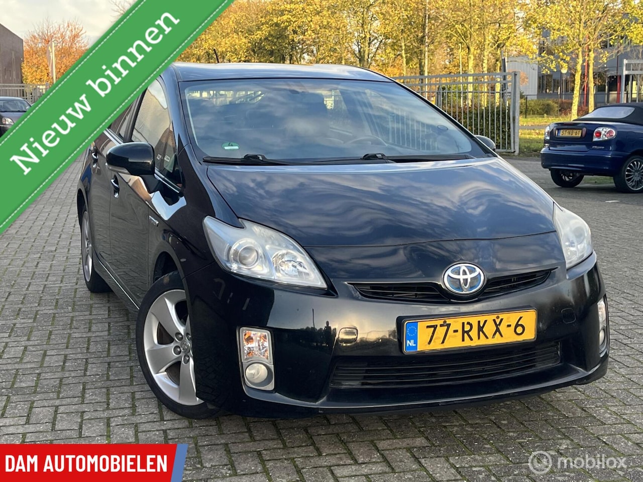 Toyota Prius - 1.8 Full Hybrid Aut, Navi, Cruis C. APK, NAP! - AutoWereld.nl