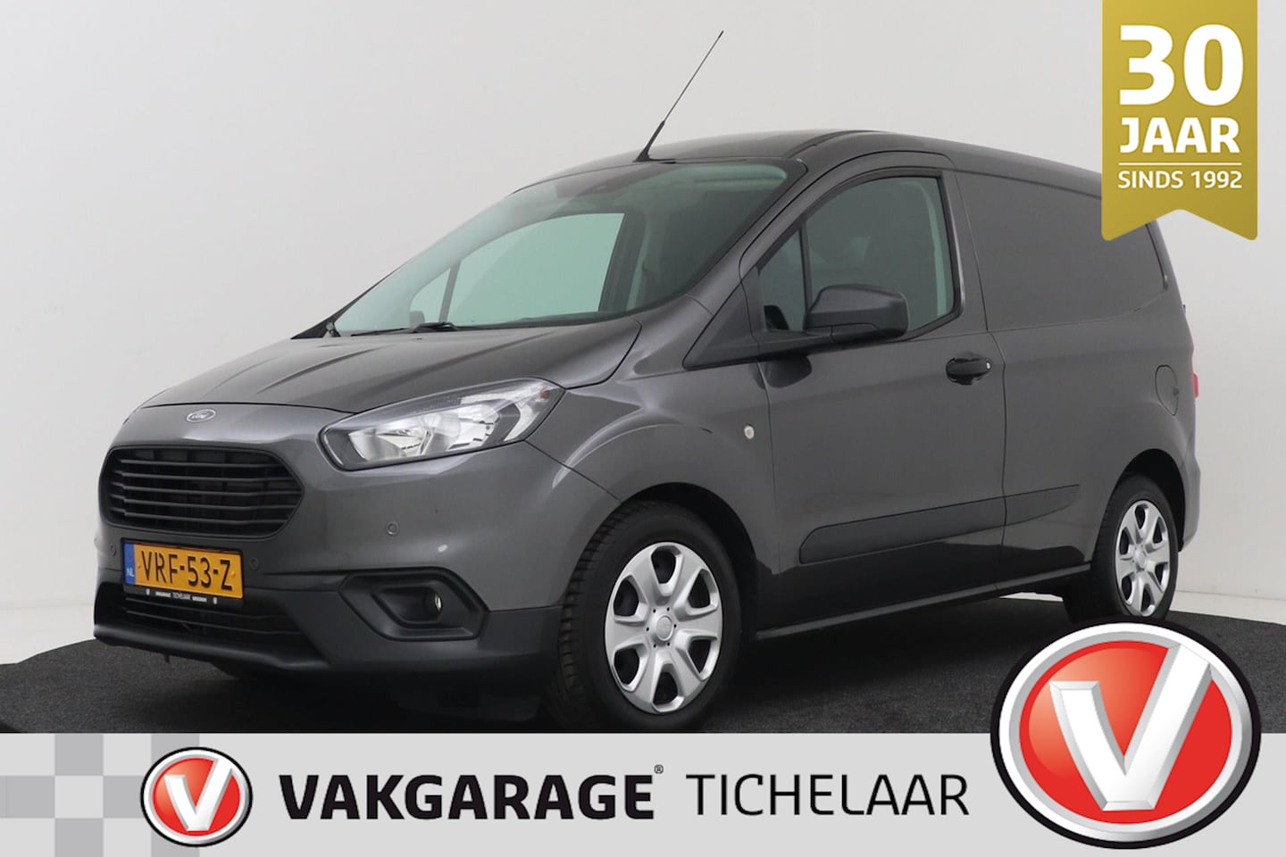 Ford Transit Courier - 1.0 Trend EcoBoost 100PK | Org NL | 23.000 KM!! | Super Netjes! | Camera | CarPlay | - AutoWereld.nl