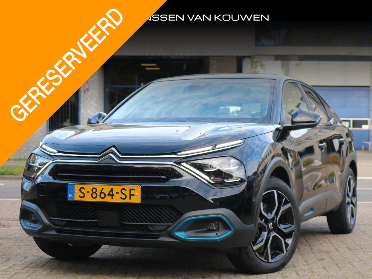 Citroën Ë-C4 - Shine Pack Business 50 kWh / Leder / Stoelverwarming / Camera / Apple Carplay - AutoWereld.nl