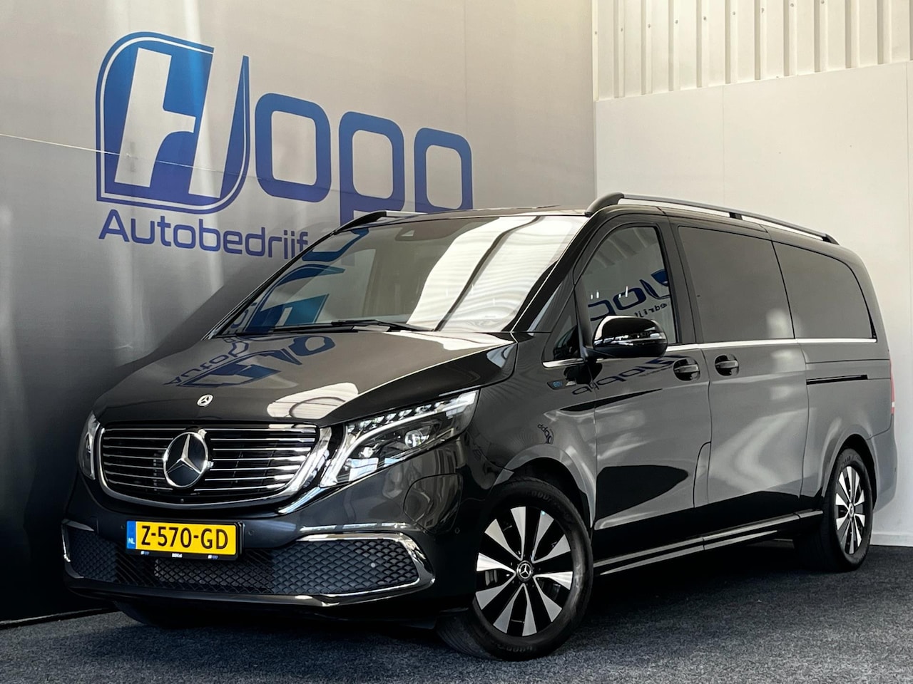 Mercedes-Benz EQV - 300 L3 - 8 Pers. - 360 - Elec. Schuifd. - Leer - Vol Opties - Incl. Garantie - AutoWereld.nl