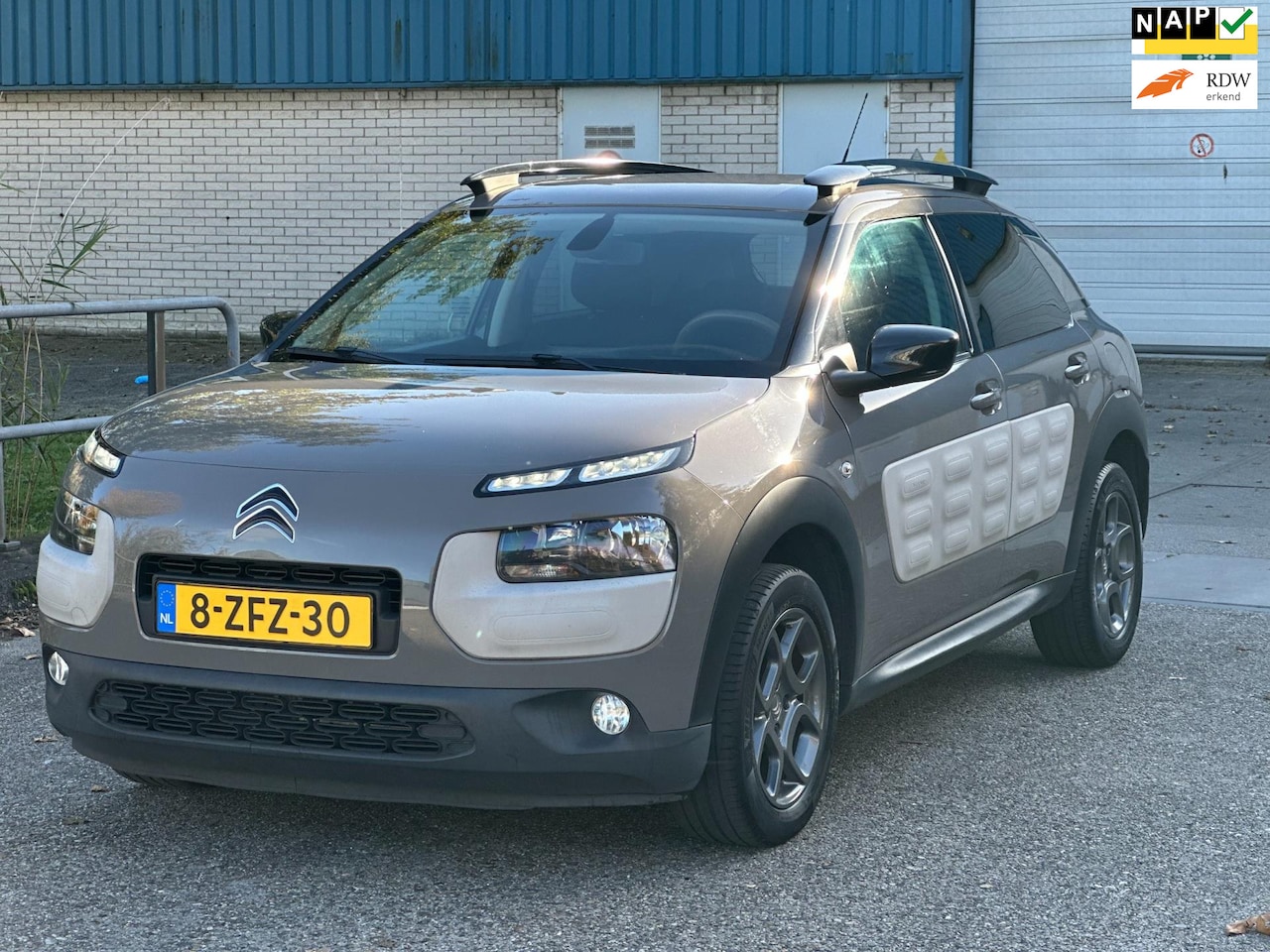 Citroën C4 Cactus - 1.2 VTi Shine Navi! Camera! Airco! NAP! APK! - AutoWereld.nl