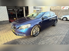 Volvo V40 - 2.0 D4 Ocean Race Business Export