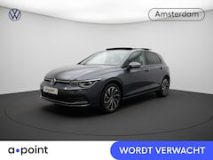 Volkswagen Golf - 1.4 eHybrid Style 204 pk Automaat (DSG) | Navigatie | Panoramadak | Parkeersensoren | Adap