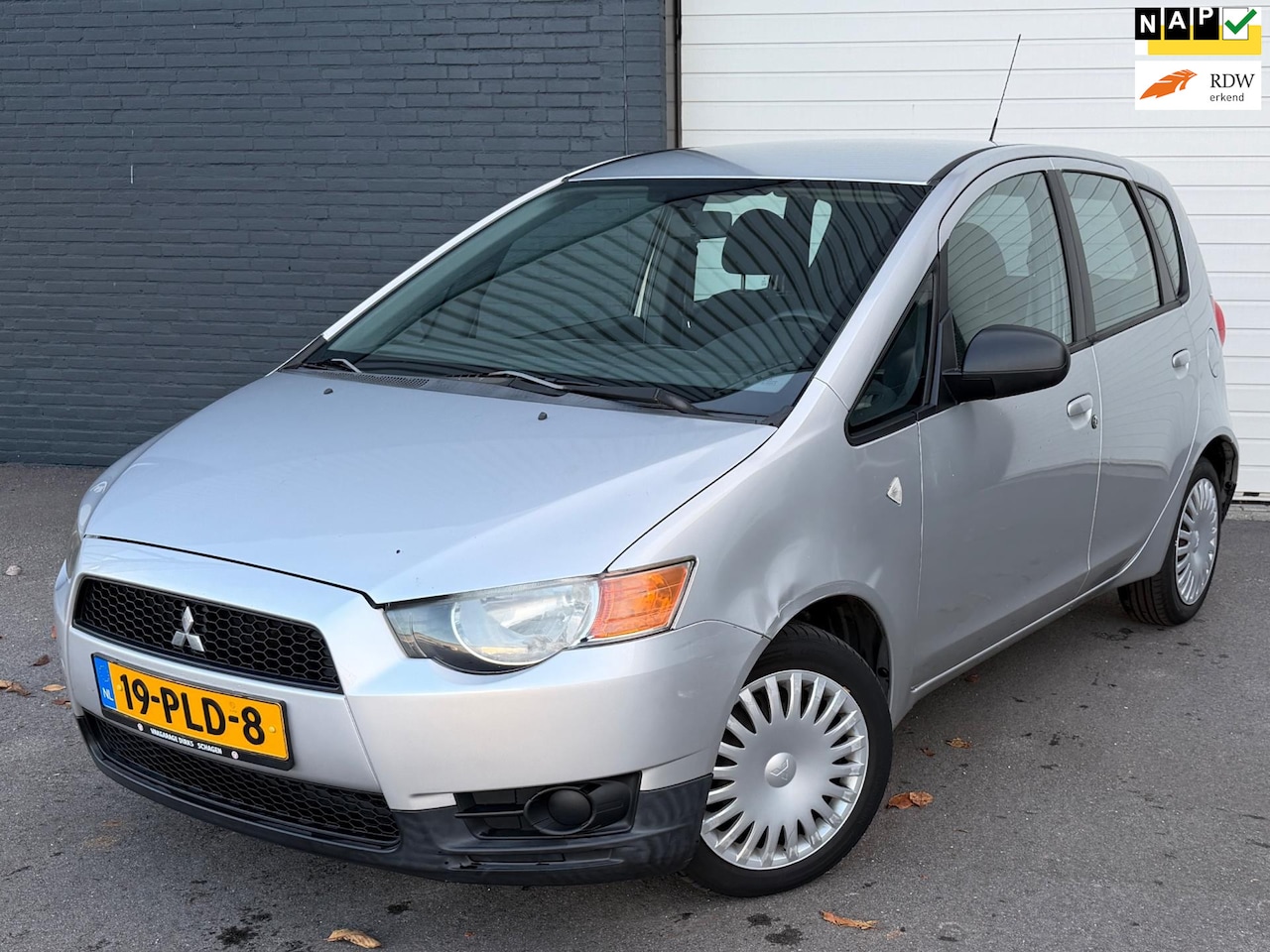 Mitsubishi Colt - 1.1 Edition One UNIEK!/AIRCO/5DEURS/NAP - AutoWereld.nl