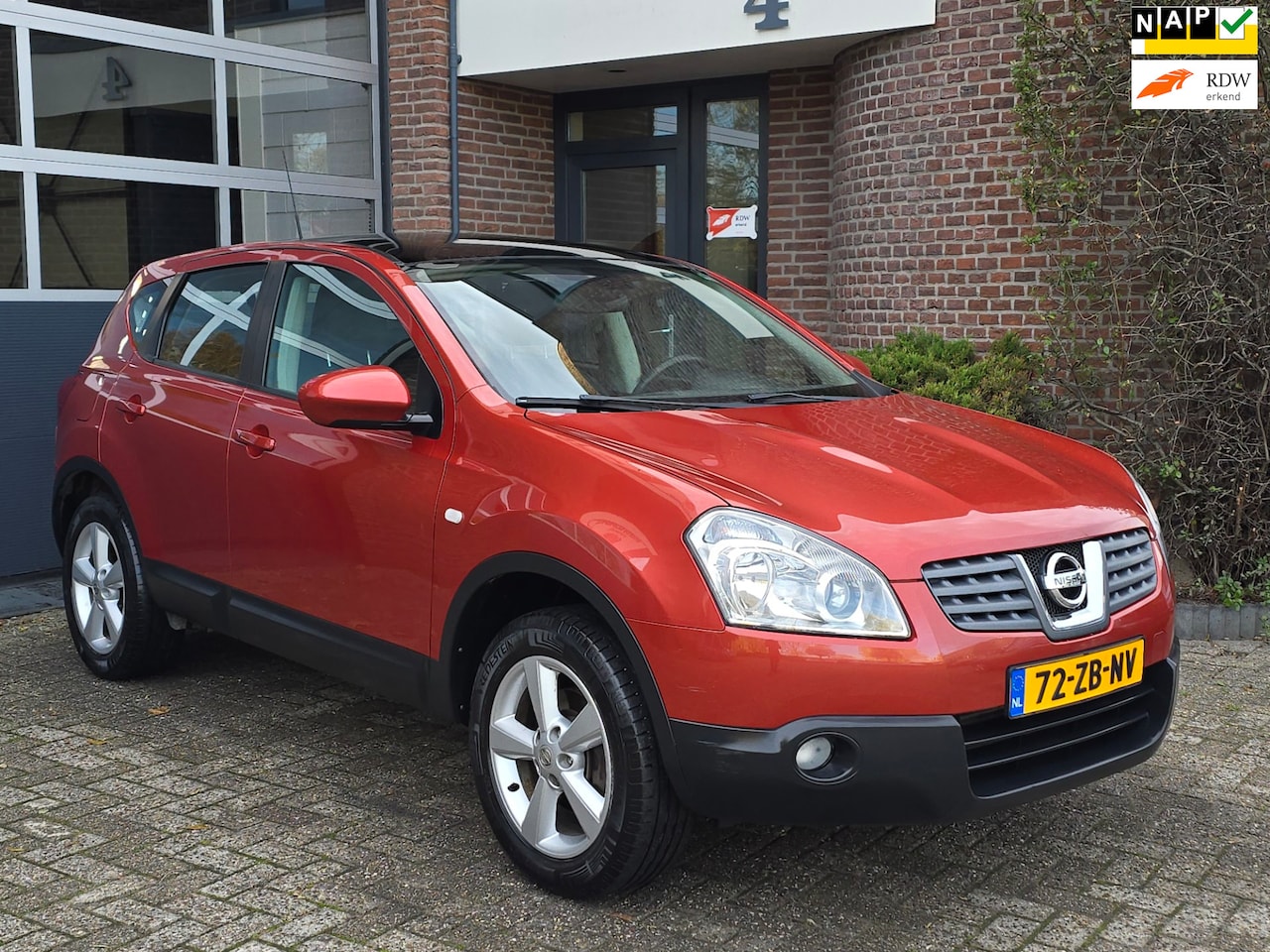 Nissan Qashqai - 1.5 dCi Tekna Pack Panorama |Trekhaak |Nap - AutoWereld.nl