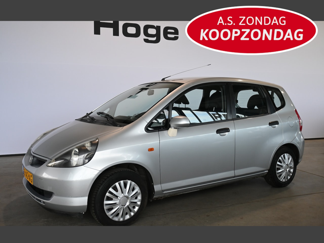 Honda Jazz - 1.4 LS Automaat Airco Trekhaak Navigatie Rijklaarprijs Goed Onderhouden! Inruil Mogelijk! - AutoWereld.nl