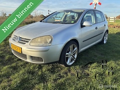 Volkswagen Golf - 1.4 FSI Trendline AIRCO LM NIEUWE APK