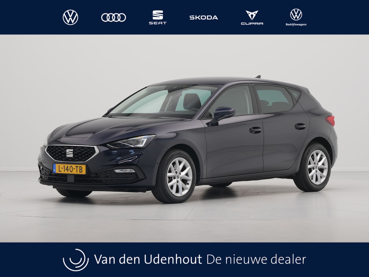 SEAT Leon - 1.0 eTSI 110 pk DSG Style Business Intense Navigatie Clima Camera Stoelverwarming Parkassi - AutoWereld.nl