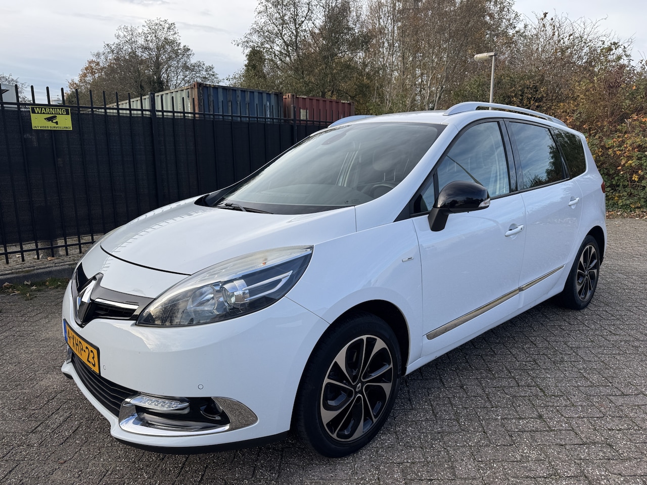 Renault Grand Scénic - 1.2 TCe Bose Navi/LED/Clima/Cruise/Trekhaak - AutoWereld.nl