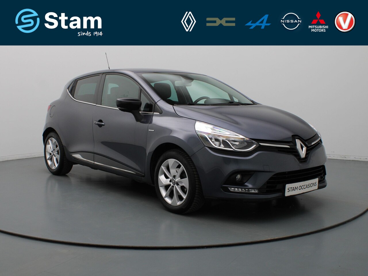 Renault Clio - 120pk TCe Limited Cruise | Climate | Navi | Parkeersens. achter | Trekhaak - AutoWereld.nl