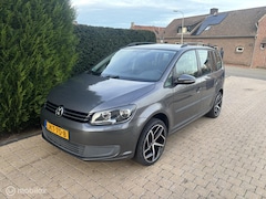 Volkswagen Touran - 1.2 TSI 7p. + compleet gereviseerde motor