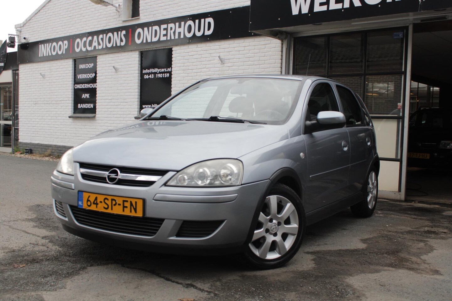 Opel Corsa - 1.2-16V Silverline / APK Nieuw / Airco / Elektrische ramen - AutoWereld.nl