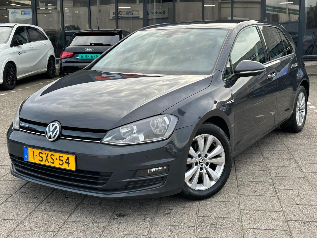 Volkswagen Golf - 1.6 TDI Highline BlueMotion 1.6 TDI Highline BlueMotion - AutoWereld.nl