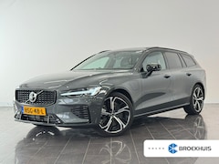 Volvo V60 - T6 Plug-in hybrid AWD Ultra Dark | Achterbank verwarmd | Airco separaat achter | Apple Car