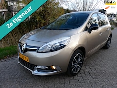 Renault Scénic - 1.2 TCe Bose 131pk 2e eig. 157.000km Clima Navi Trekhaak 1300kg