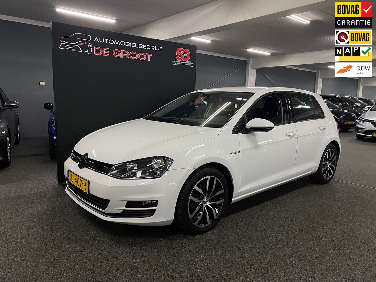 Volkswagen Golf - 1.0 TSI Trendline/ Nederlandse auto/ Trekhaak/ LMV/ Cruise - AutoWereld.nl