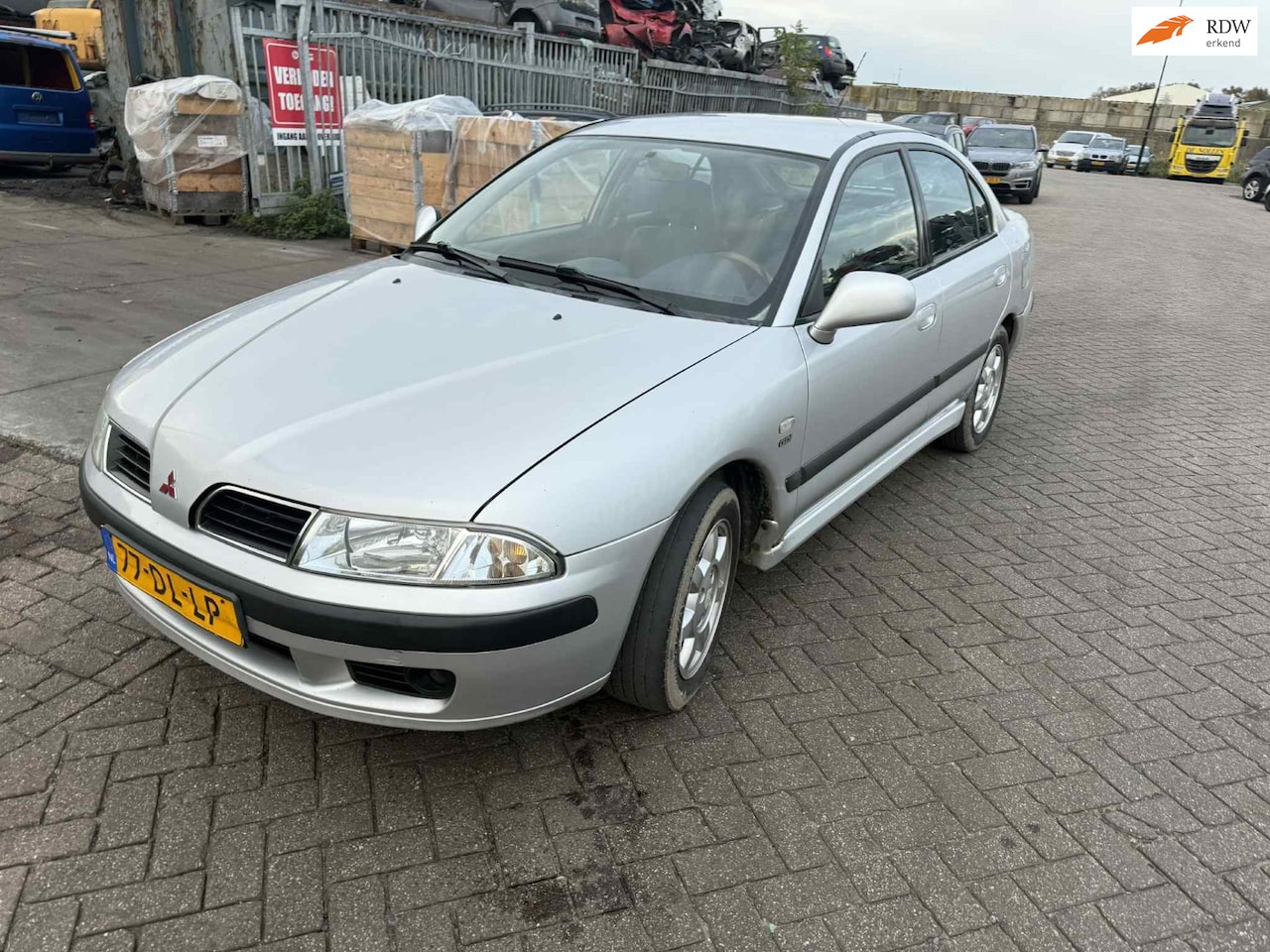 Mitsubishi Carisma - 1.8 GDI Elegance export ! - AutoWereld.nl