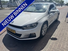 Volkswagen Scirocco - 1.4 TSI auto is in nieuwstaat apk airco