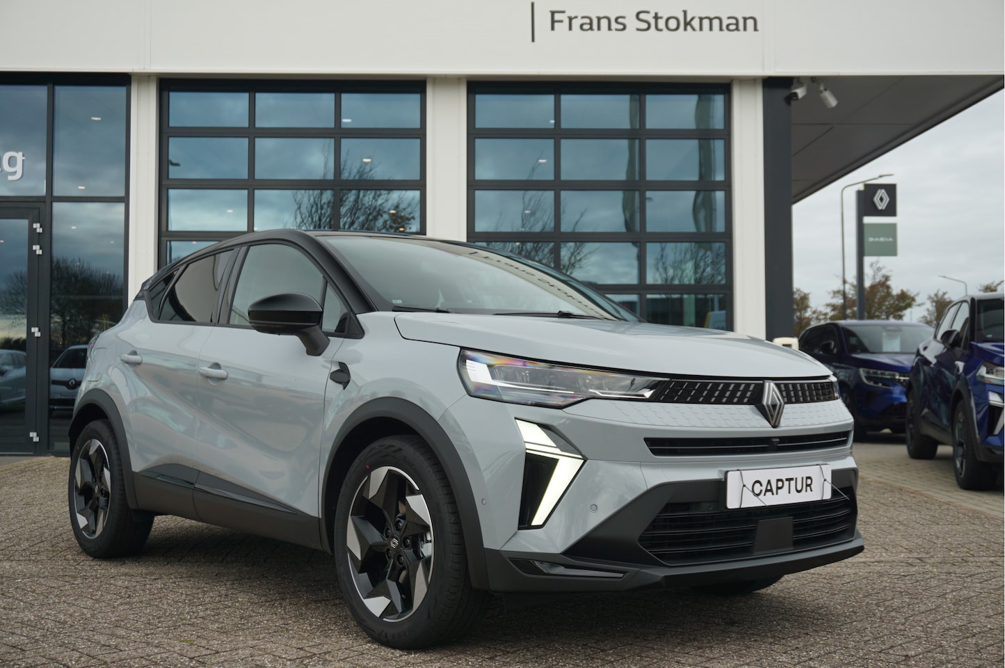 Renault Captur - 1.8 E-Tech full hybrid 160 techno 1.8 E-Tech full Hybrid 160 Techno, Pack Winter - AutoWereld.nl