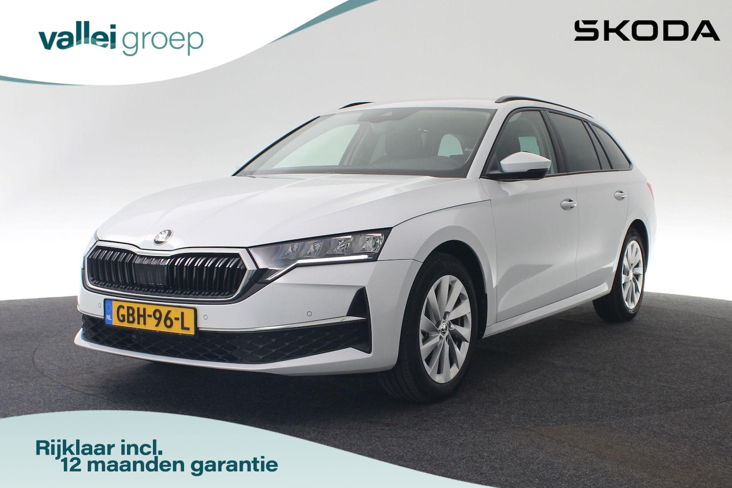 Skoda Octavia Combi - First Edition 1.5 TSI 115 pk DSG | Nieuw Model | ACC | Keyless | Elektrische achterklep | - AutoWereld.nl