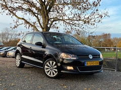 Volkswagen Polo - 1.4-16V Trendline | Airco + Stoelverw. + 5 deurs nu €4.975,
