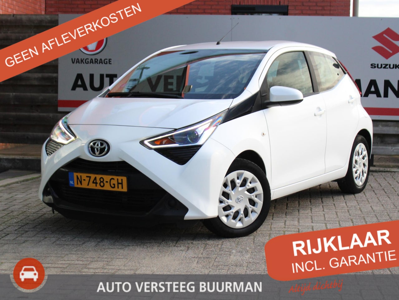Toyota Aygo - 1.0 VVT-i x-play Achteruitrijcamera, Airco, Bluetooth, Elek. Ramen - AutoWereld.nl