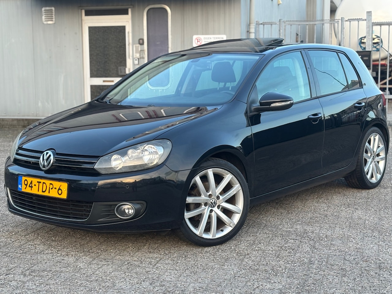 Volkswagen Golf - 1.4 TSI Highline 1.4 TSI Highline, AUTOMAAT, Nap, Nwe Apk, Airco, Navi - AutoWereld.nl