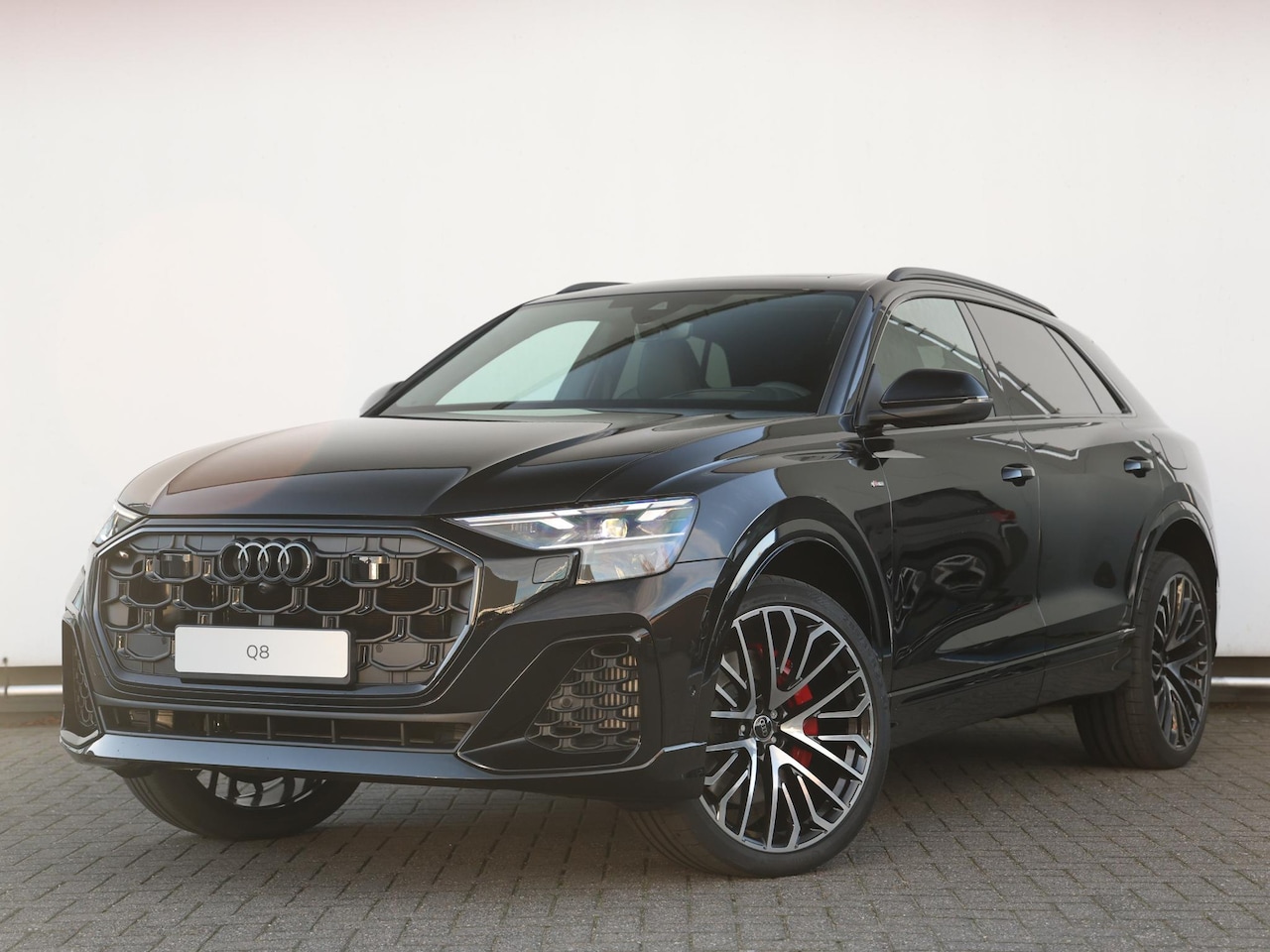 Audi Q8 - Pro Line S 55 TFSI e 290 kW / 394 PK SUV 8 versn. | Panorama dak | Head up display | Sport - AutoWereld.nl