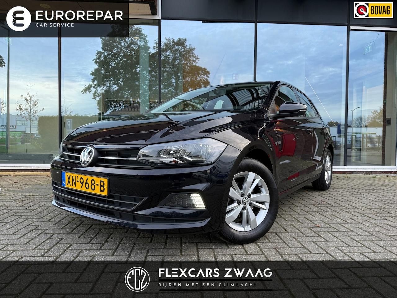 Volkswagen Polo - 1.0 TSI Comfortline Business - Automaat - Navi - Airco - Cruise - AutoWereld.nl