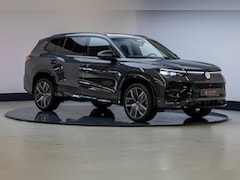 Volkswagen Tayron - 1.5 eHybrid R-Line Edition | Black Style | Trekhaak | Panoramadak | 20 inch |