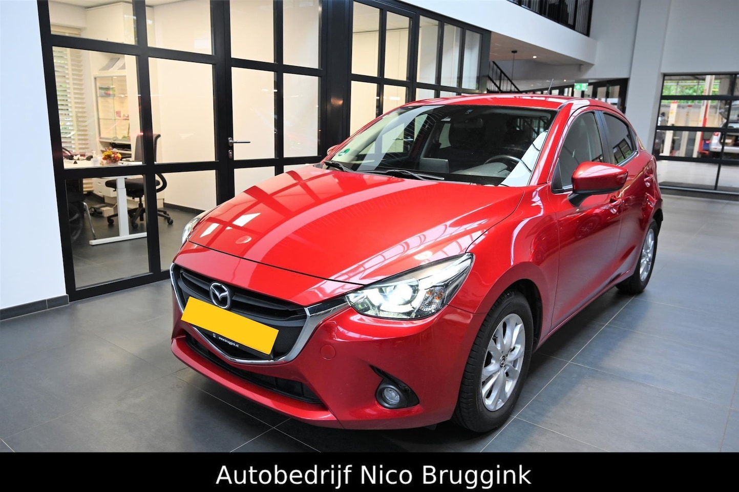 Mazda 2 - Skyactiv-G 90 5MT TS+ *Trekhaak* *Dealeronderhouden* *NET BINNEN* - AutoWereld.nl