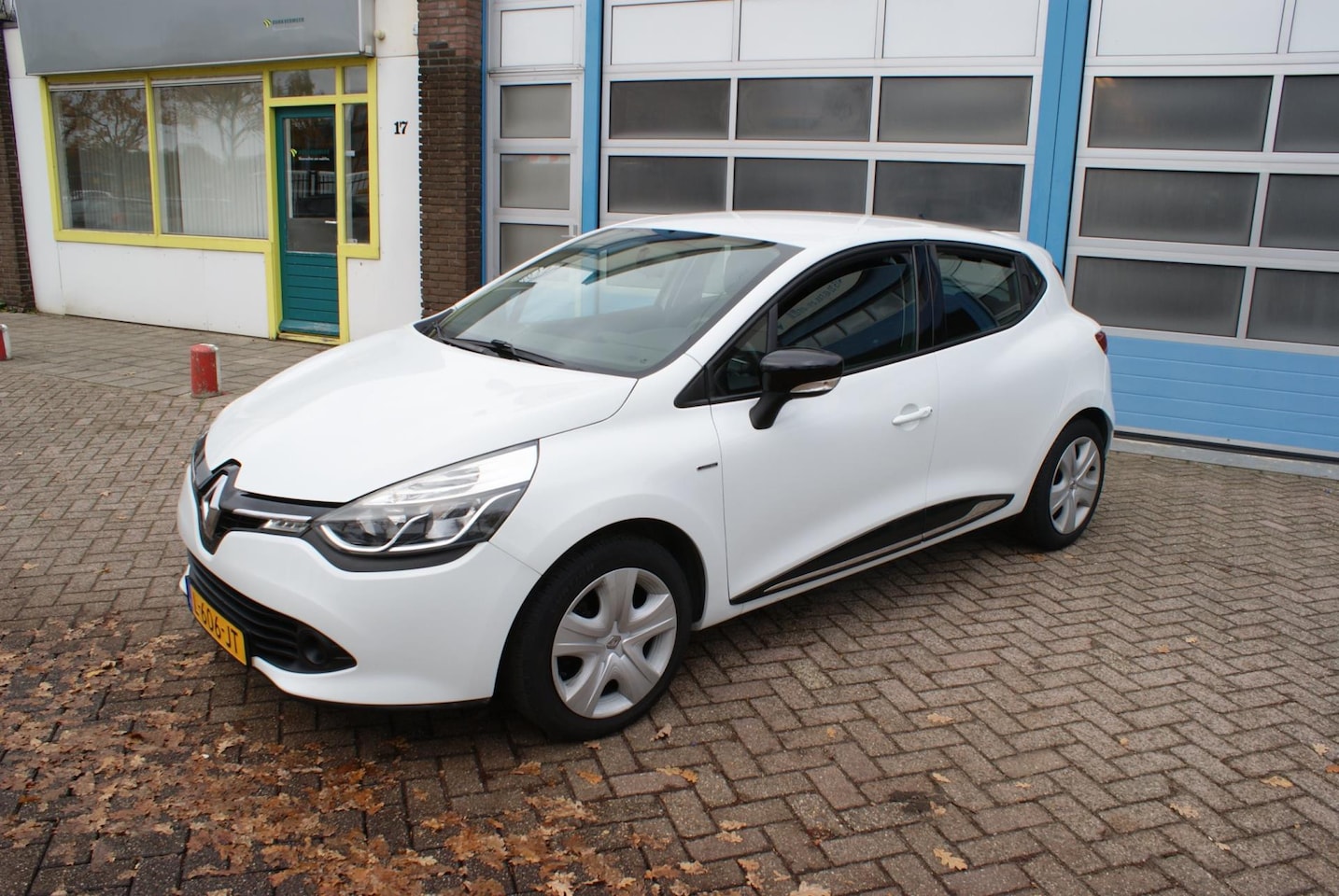 Renault Clio - 1.2 Collection 1.2 Collection - AutoWereld.nl