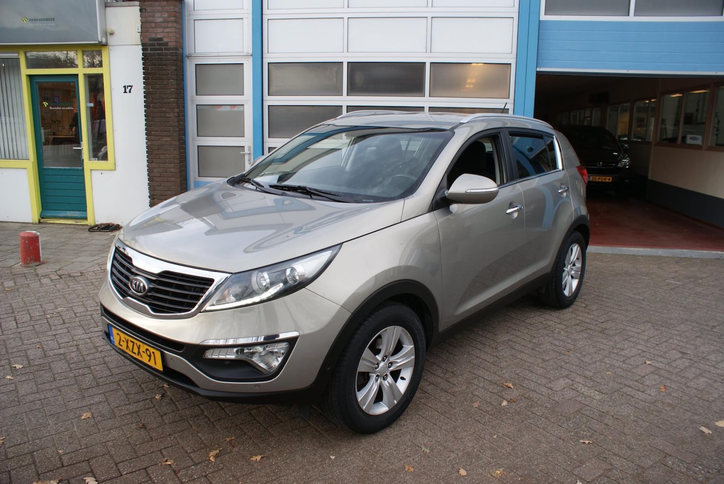 Kia Sportage - 1.6 GDI X-ecutive Plus Pack 1.6 GDI X-ecutive Plus Pack - AutoWereld.nl