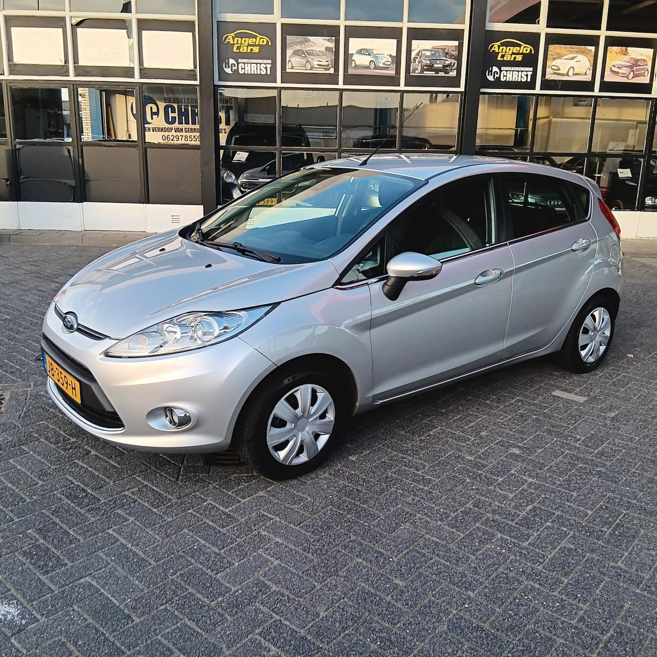 Ford Fiesta - 1.4 Titanium 1.4 Titanium - AutoWereld.nl