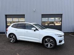 Volvo XC60 - 2.0 T5 AWD R-Design Trekhaak I Pano I 21 Inch I All-in prijs