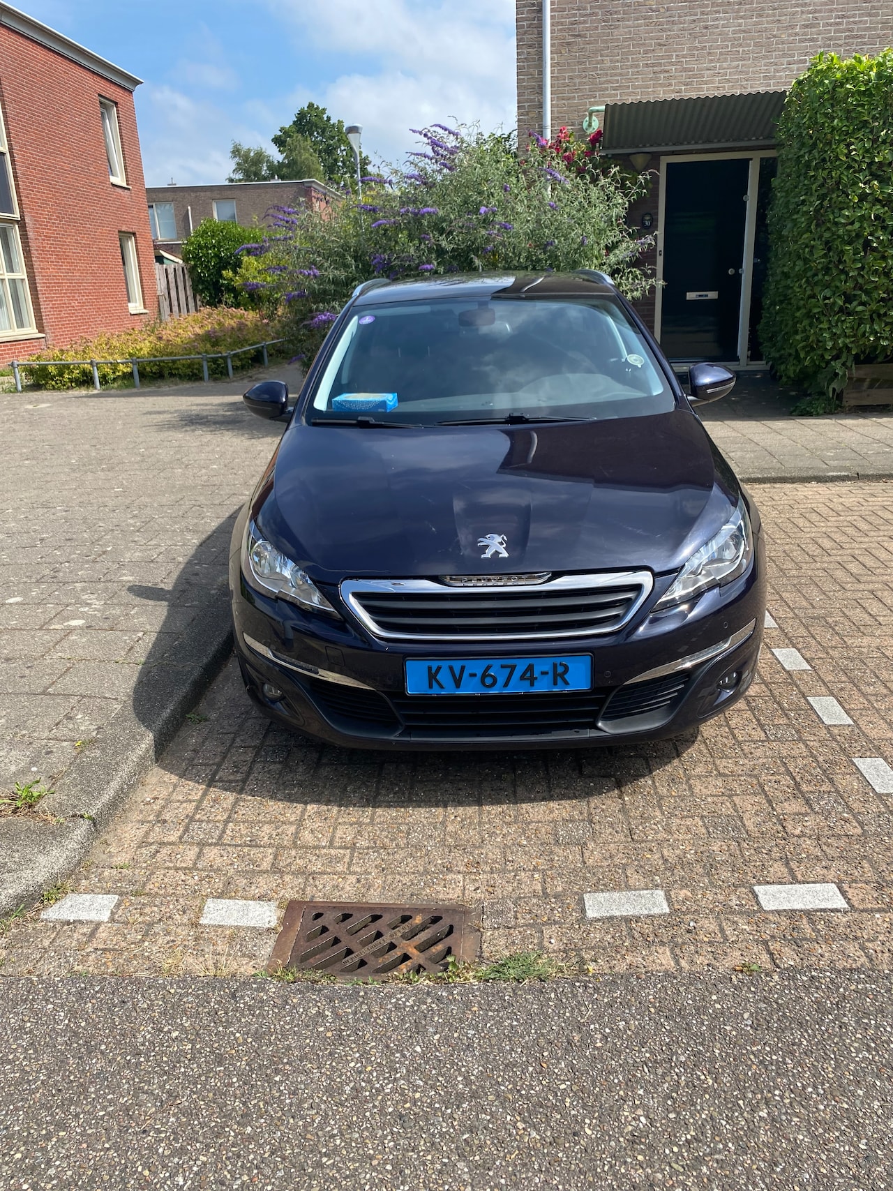 Peugeot 308 SW - 1.2 PureTech Blue Lease Executive - AutoWereld.nl