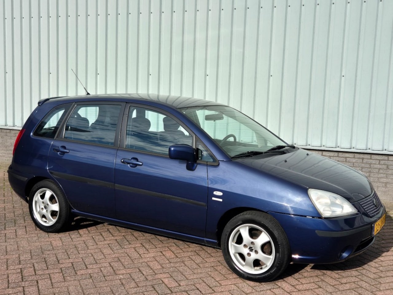 Suzuki Liana - 1.6 GLX Airco Nieuwe APK Nov 26' - AutoWereld.nl