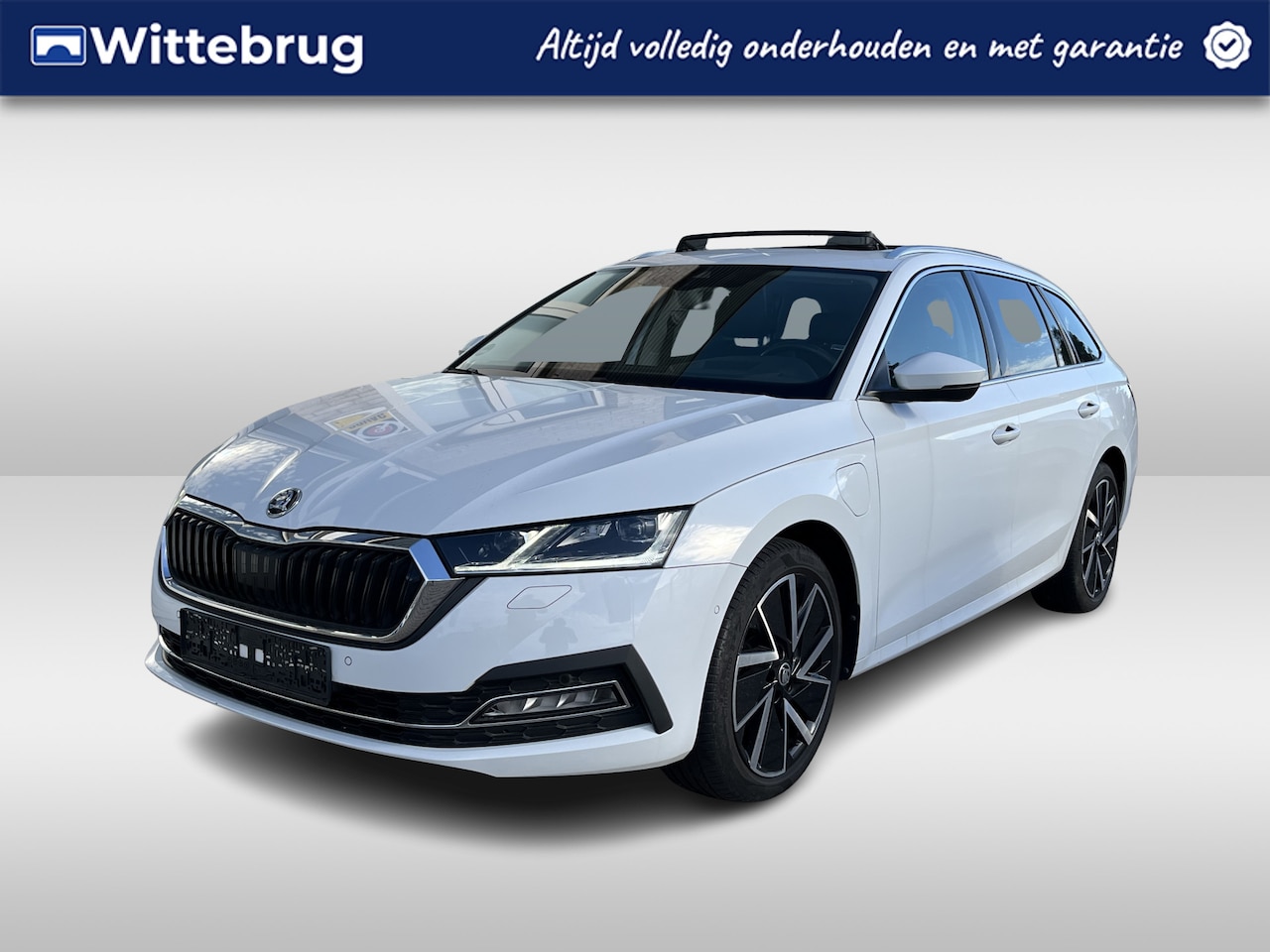 Skoda Octavia Combi - 1.4 TSI iV PHEV Style / AUTOMAAT/ PANO/ CAMERA/ PARK. SENSOREN/ MEMORY SEATS/ HEAD-UP DISP - AutoWereld.nl