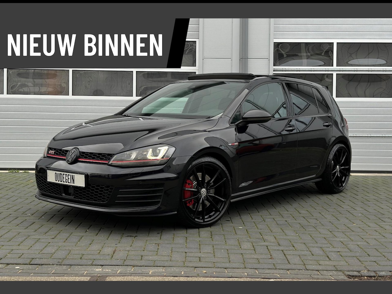 Volkswagen Golf - 2.0 TSI GTI Performance / 300PK+ / PANO / JCE / ACC / DCC / Alcantara / 19 Inch / - AutoWereld.nl