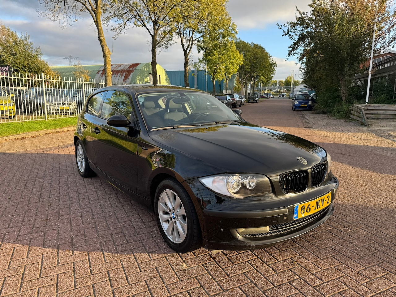 BMW 1-serie - 116i Corporate 116i Corporate - AutoWereld.nl