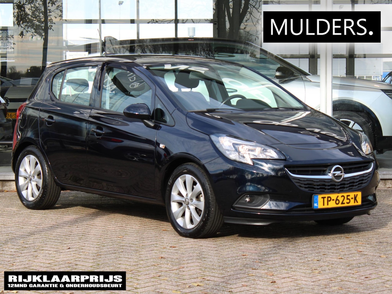 Opel Corsa - 1.4 Favourite | Trekhaak / Cruise / Apple Carplay - AutoWereld.nl