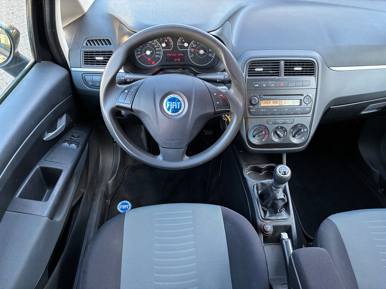 Fiat Grande Punto - 1.2 Dynamic 5-drsAirco,CruiseControl Nieuwe Distributie!