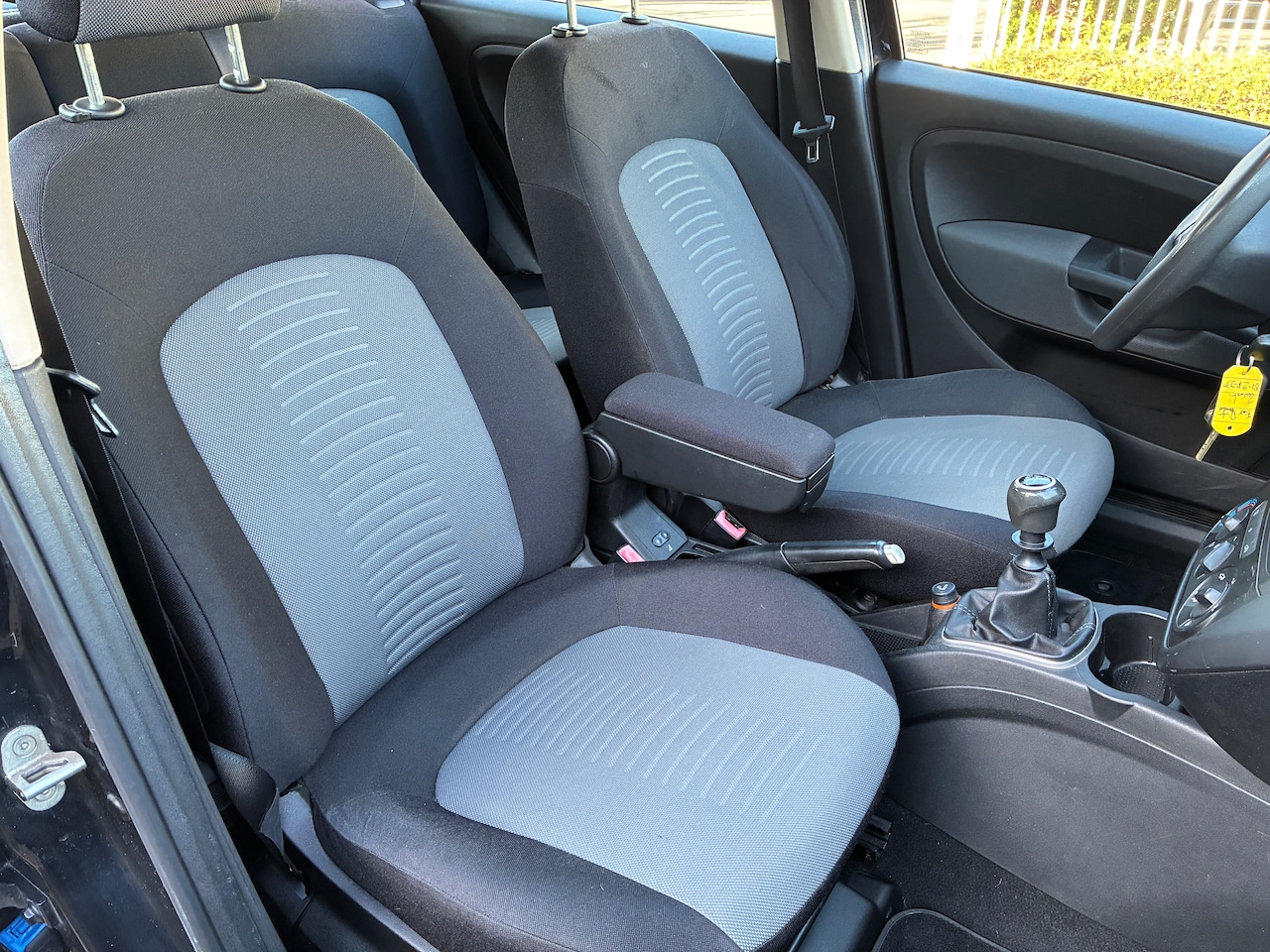 Fiat Grande Punto - 1.2 Dynamic 5-drsAirco,CruiseControl Nieuwe Distributie!